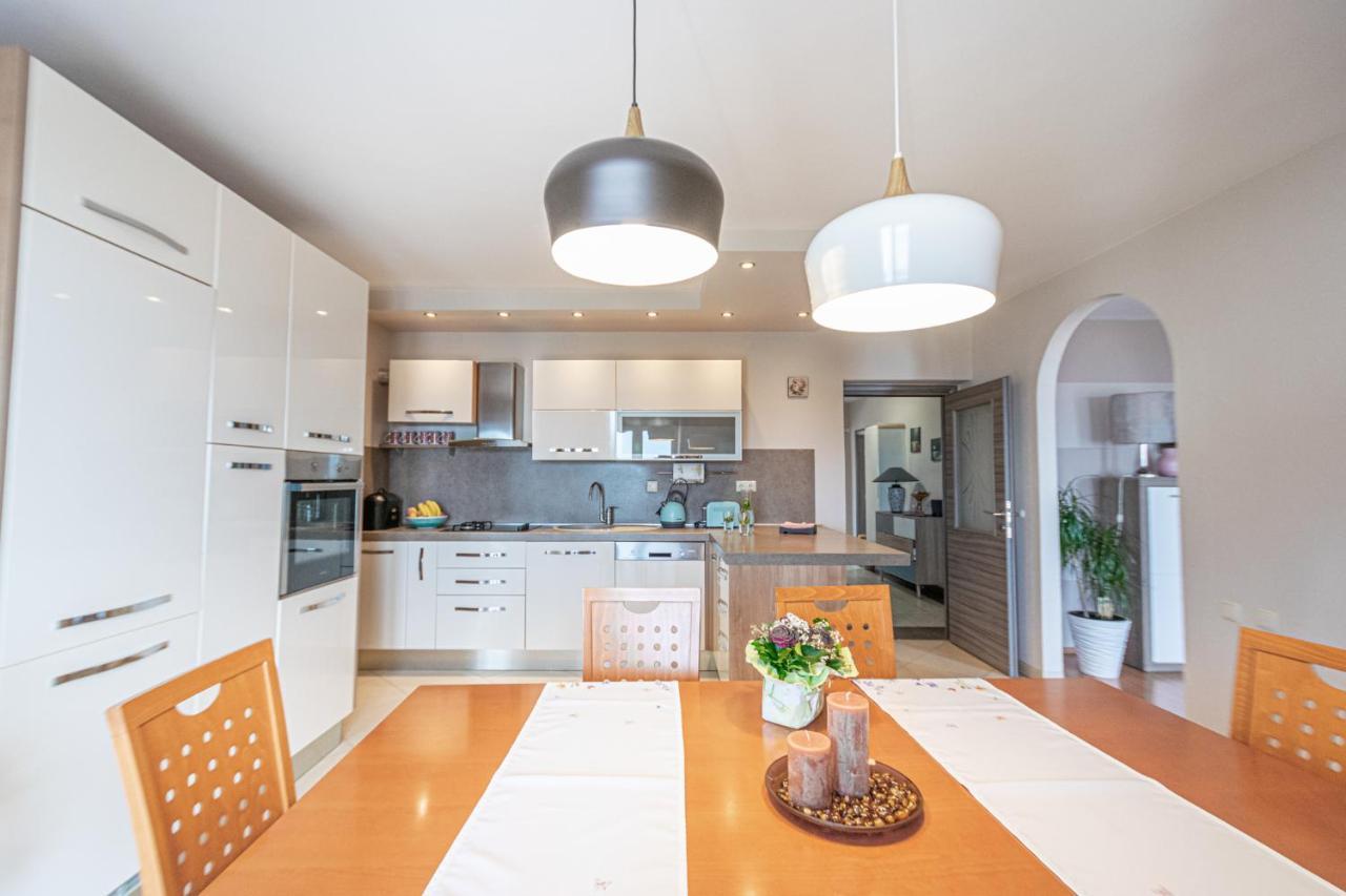 Two-Bedroom Apartment In Crikvenica Xcvii 외부 사진