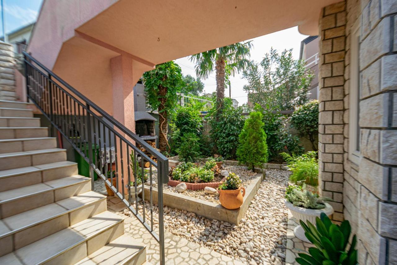Two-Bedroom Apartment In Crikvenica Xcvii 외부 사진